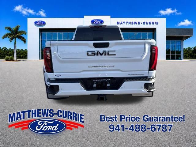 Used 2026 GMC Sierra 3500 Denali Ultimate AWD/4WD image 5