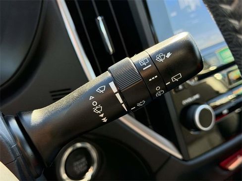 Used 2021 Subaru Forester Premium image 20