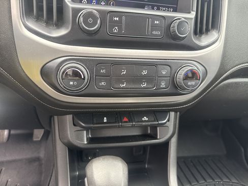 Used 2022 GMC Canyon Elevation image 25