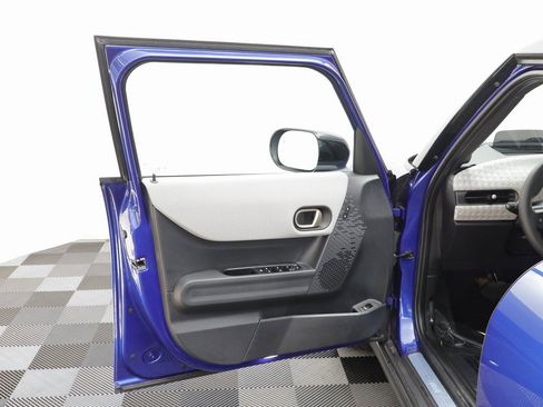 Certified 2025 MINI Cooper S image 5