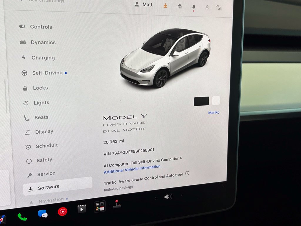 Used 2025 Tesla Model Y Long Range AWD/4WD image 28
