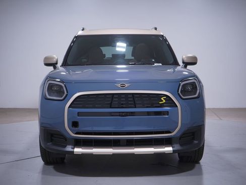 Used 2025 MINI Cooper Countryman SE w/ Comfort Package Max image 4