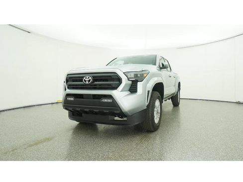 New 2025 Toyota Tacoma SR5 image 32