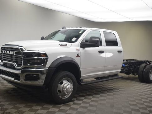 New 2026 RAM 5500 Tradesman image 12