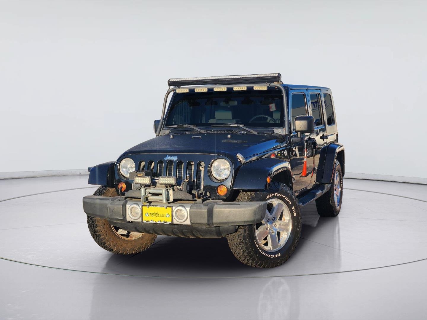 Used 2009 Jeep Wrangler Unlimited Sahara w/ Dual Top Group AWD/4WD image 1