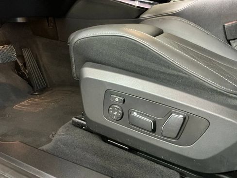 Certified 2025 BMW X3 xDrive30i w/ Convenience Package AWD/4WD image 19