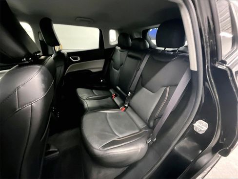 Used 2022 Jeep Compass Limited w/ Elite Group image 15