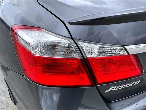 Used 2014 Honda Accord Sport image 34