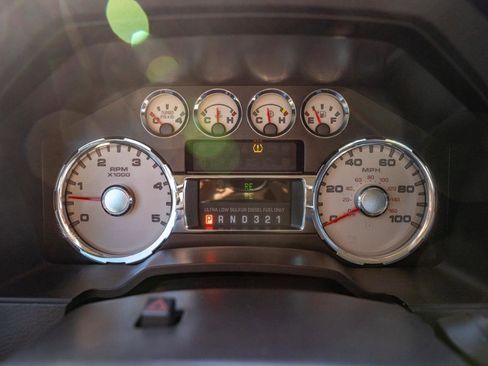 Used 2009 Ford F250 Lariat AWD/4WD image 16