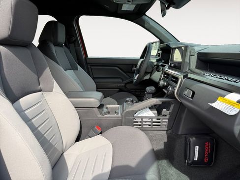 New 2026 Toyota Tacoma TRD Sport AWD/4WD image 15