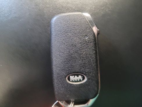 Used 2020 Kia Telluride EX AWD/4WD image 32