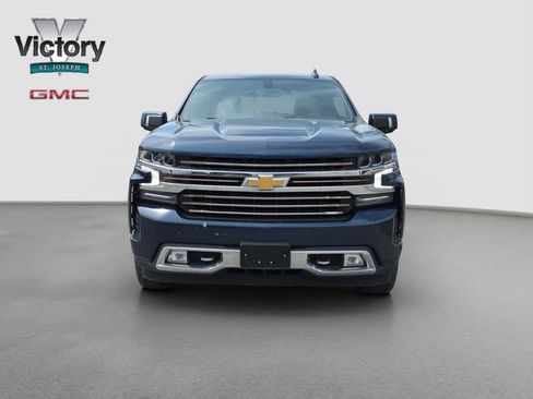 Used 2022 Chevrolet Silverado 1500 High Country AWD/4WD image 2