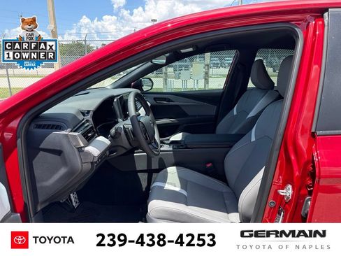 Used 2026 Toyota Camry SE FWD image 15