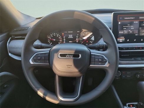 Certified 2024 Jeep Compass Sport image 14
