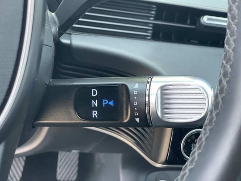 Used 2024 Hyundai Ioniq 5 SEL RWD image 18