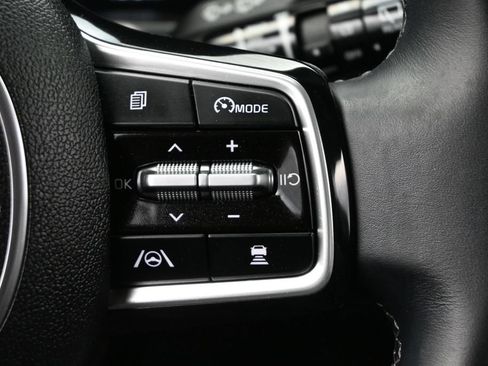 Used 2023 Kia Sorento SX FWD image 8