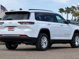 New 2025 Jeep Grand Cherokee L Laredo image 4