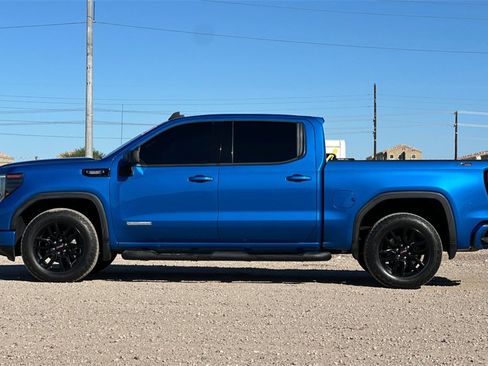 Used 2022 GMC Sierra 1500 Elevation w/ X31 Off-Road Package image 8
