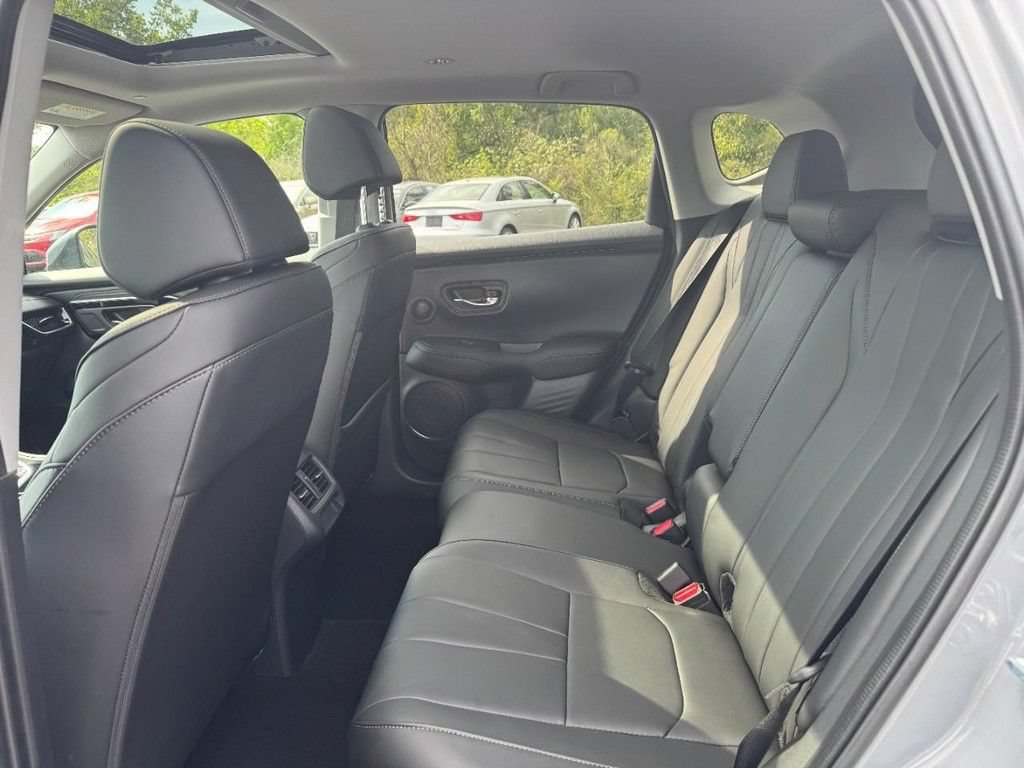 Certified 2026 Acura ADX FWD image 12