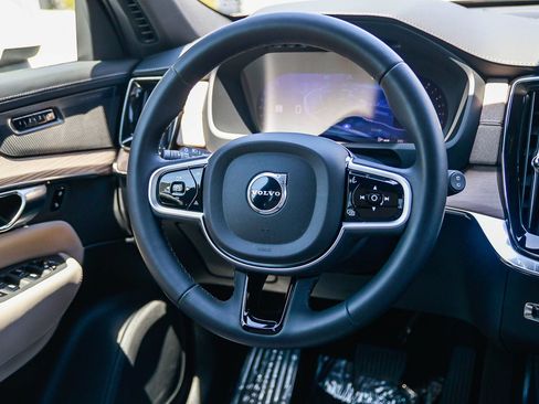 Certified 2026 Volvo XC90 B5 Plus w/ Protection Package AWD/4WD image 17
