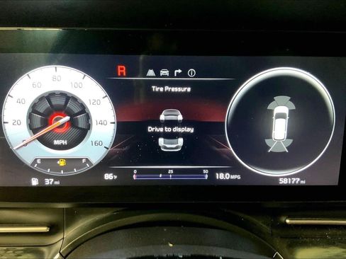 Certified 2024 Kia Carnival SX Prestige FWD image 20