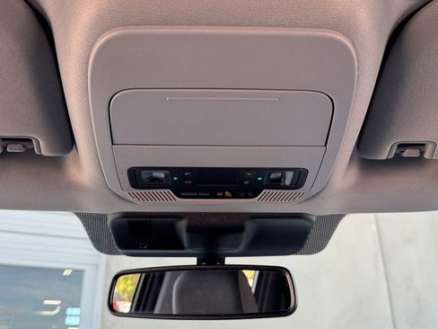 Used 2024 Ford F150 Lightning Flash AWD/4WD image 27