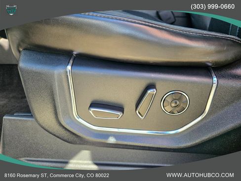 Used 2015 Ford F150 Platinum w/ Equipment Group 701A Luxury image 28