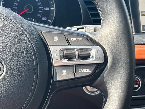 Used 2019 Kia Cadenza Technology FWD image 28
