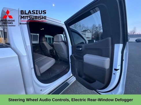 Used 2021 GMC Sierra 1500 SLT w/ SLT Premium Package image 12