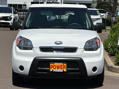 Used 2011 Kia Soul FWD image 9