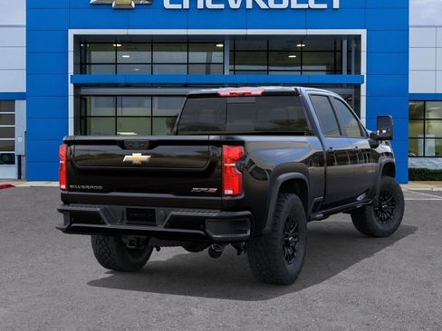 New 2026 Chevrolet Silverado 2500 ZR2 AWD/4WD image 4