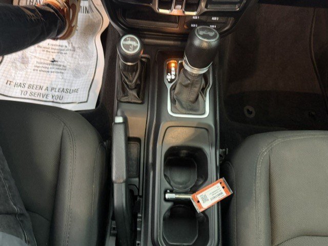 Used 2021 Jeep Wrangler Unlimited Sport AWD/4WD image 20