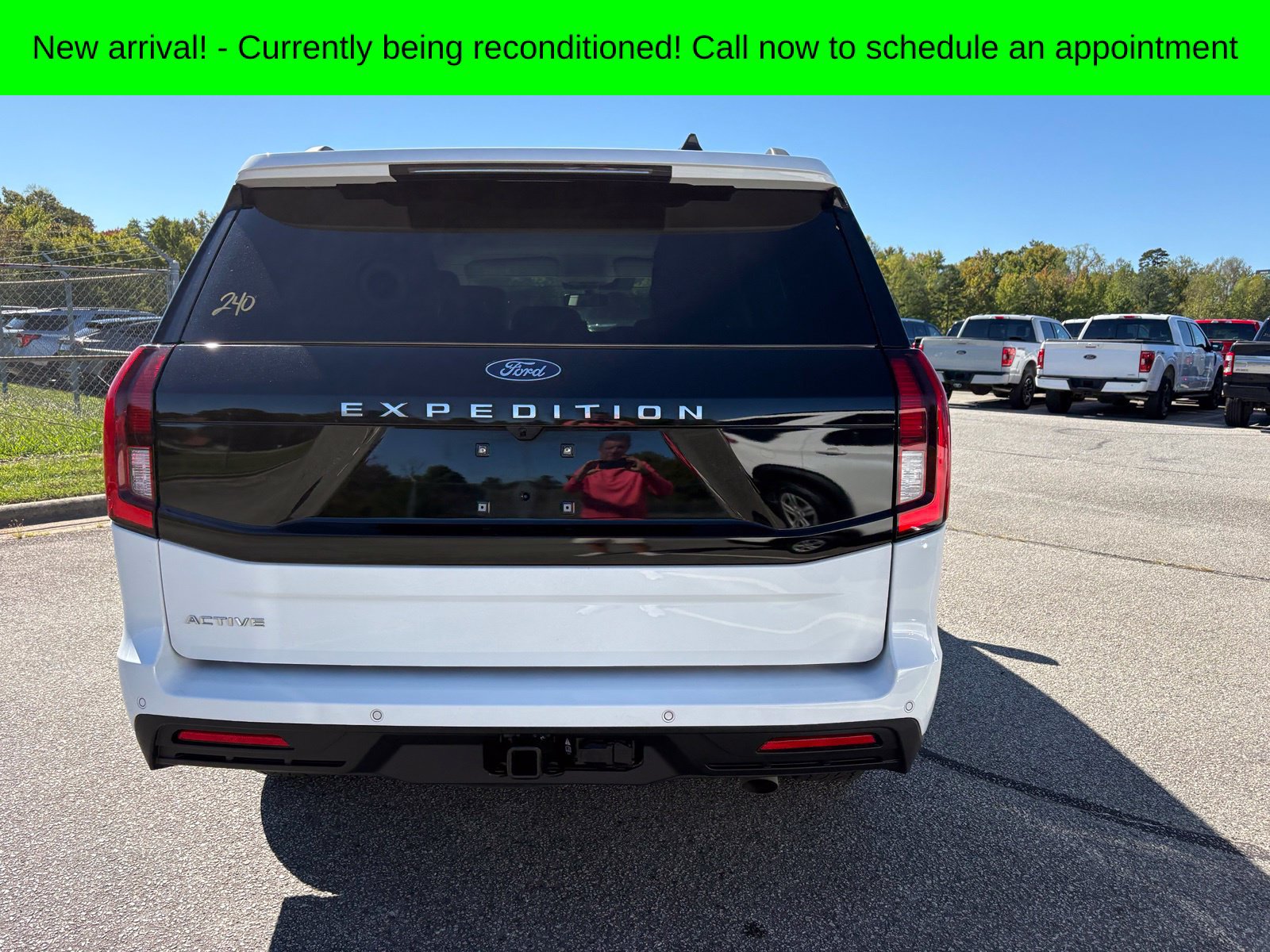Used 2026 Ford Expedition Active AWD/4WD image 8