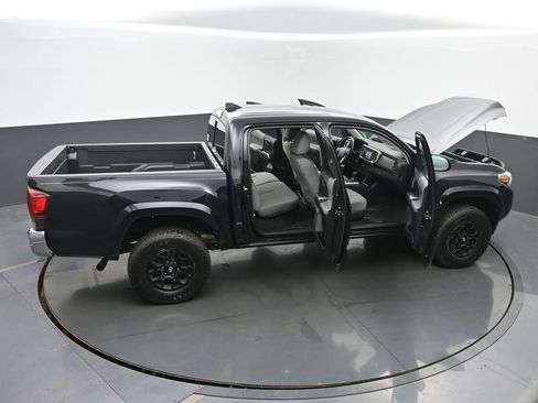 Used 2019 Toyota Tacoma SR5 RWD image 66