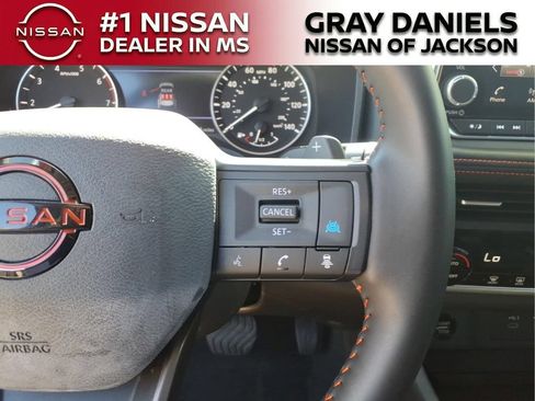 Certified 2025 Nissan Rogue SV AWD/4WD image 16