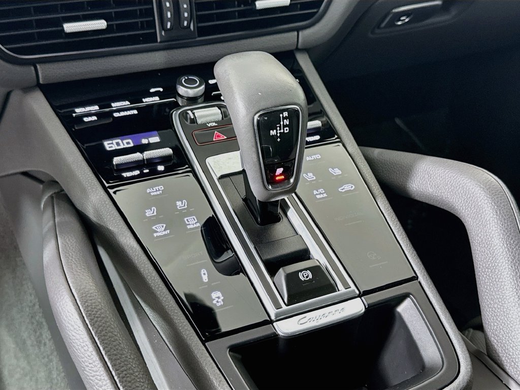 Certified 2023 Porsche Cayenne AWD/4WD image 17