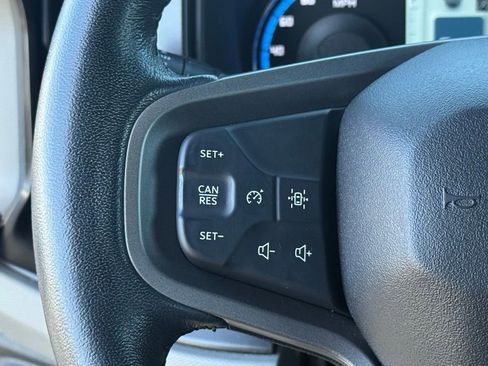 Used 2023 Ford Bronco Badlands image 23