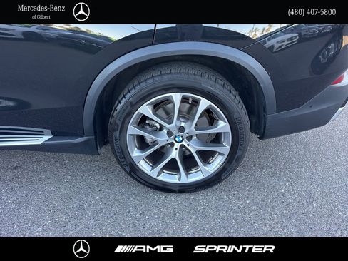 Used 2026 BMW X5 xDrive40i AWD/4WD image 9