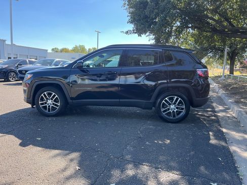 Used 2018 Jeep Compass Latitude w/ Popular Equipment Group image 4
