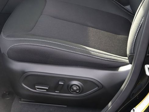 New 2025 Jeep Grand Cherokee 4WD image 14