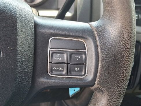 Used 2018 RAM 3500 Tradesman image 19