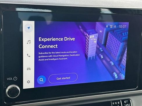 Certified 2025 Toyota Camry SE w/ Convenience Package image 23