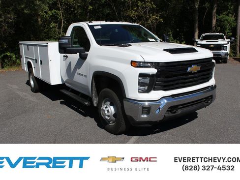 New 2025 Chevrolet Silverado 3500 W/T w/ WT Convenience Package AWD/4WD image 1