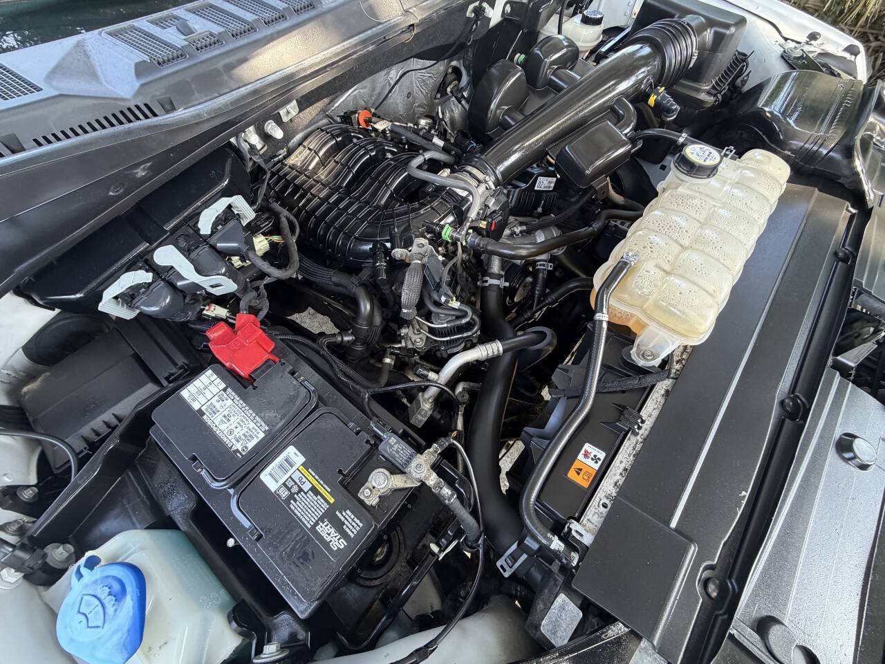 Used 2019 Ford F150 XL w/ Equipment Group 101A Mid AWD/4WD image 17
