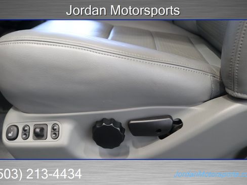 Used 2003 Ford F350 Lariat image 62