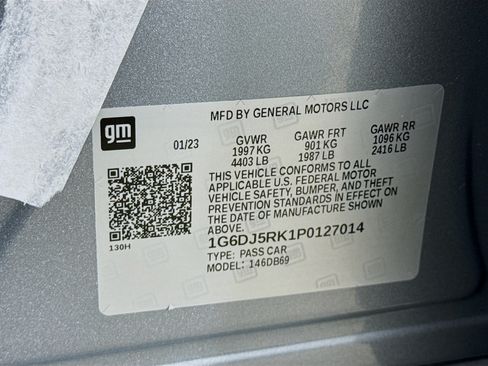 Used 2023 Cadillac CT4 Luxury w/ Sun And Sound Package RWD image 33