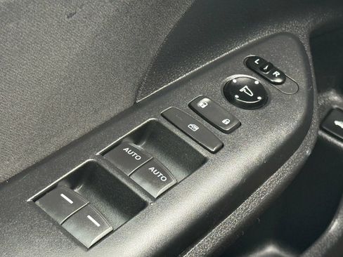 Used 2019 Honda Civic EX image 40