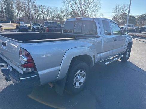 Used 2012 Toyota Tacoma PreRunner image 6