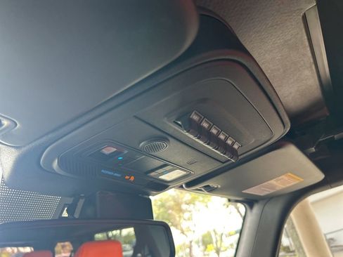 Used 2024 Ford Bronco Black Diamond image 51