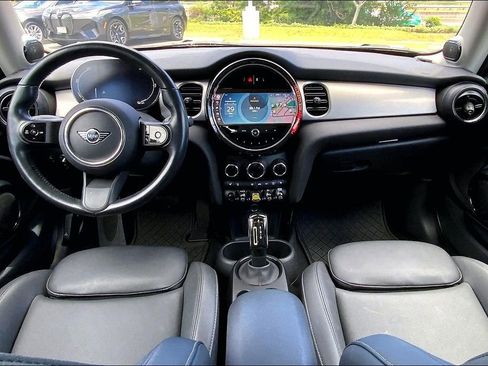 Certified 2024 MINI Cooper SE FWD image 15
